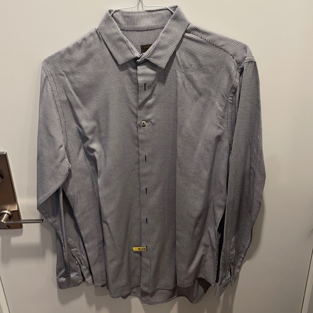 Men’s Zara shirt